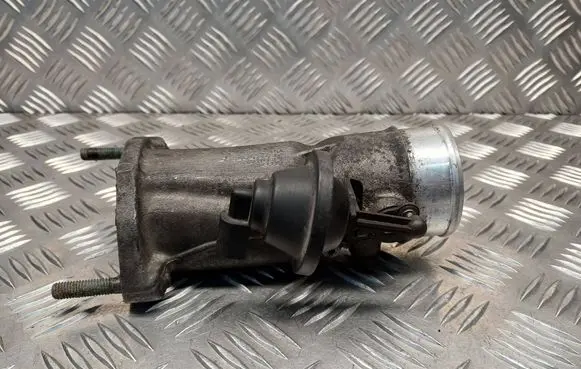 Audi A6 S6 C5 4B Throttle valve 4B0145950