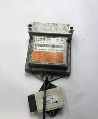 Mercedes-Benz Sprinter W906 Airbag control unit/module 0285010054