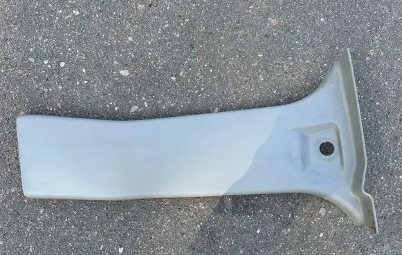 Nissan Patrol Y61 (B) Pillar trim (exterior) 76915VC000 76915VC700