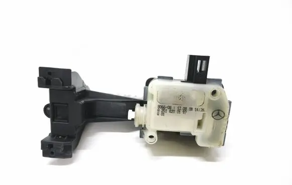Mercedes-Benz GL X164 Fuel tank cap lock A2518200197 A2516390107