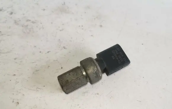 Air conditioning (A/C) pressure sensor