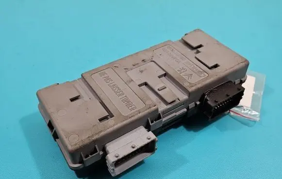 Peugeot 607 Central body control module 9638960380 IMPRK1421617