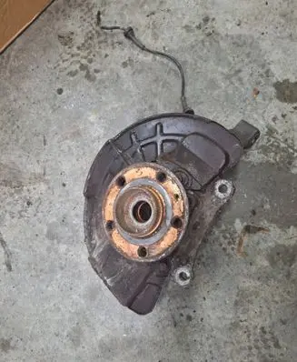 Volvo S80 Front wheel hub spindle knuckle