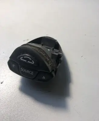 Nissan Almera N16 Multifunctional control switch/knob 25552