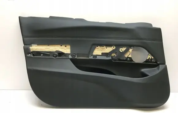 BMW 6 G32 Gran Turismo Front door card panel trim