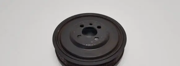 Volkswagen Golf V Crankshaft pulley 03G105243