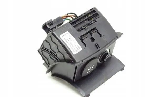Mercedes-Benz S W222 12 V Socket (rear) A2228200609