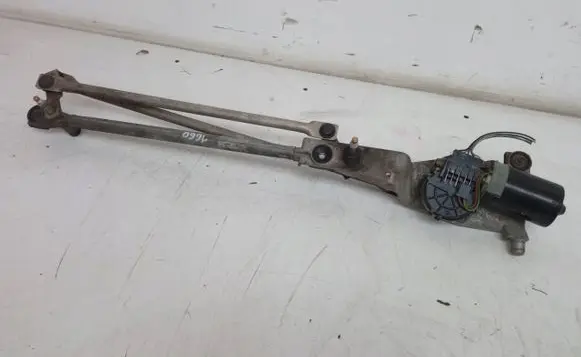 Ford Focus Front wiper linkage and motor