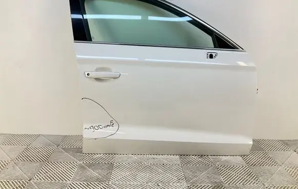 Audi A3 S3 8V Front door 