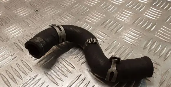 Engine coolant pipe/hose