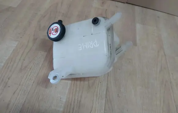 Toyota Prius Prime Coolant expansion tank/reservoir