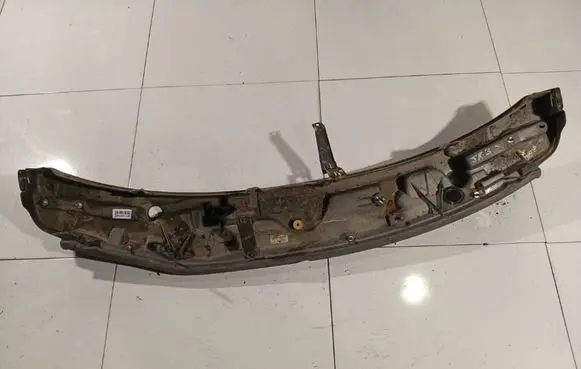Chrysler Voyager Wiper trim