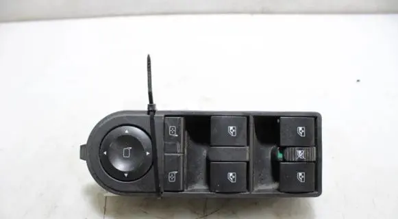 Opel Zafira B Electric window control switch