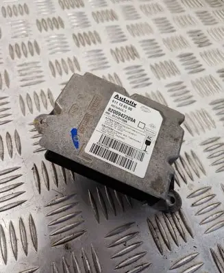 Opel Movano B Airbag control unit/module 8200942209A
