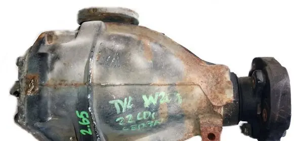 Mercedes-Benz C W205 Front differential 1077356