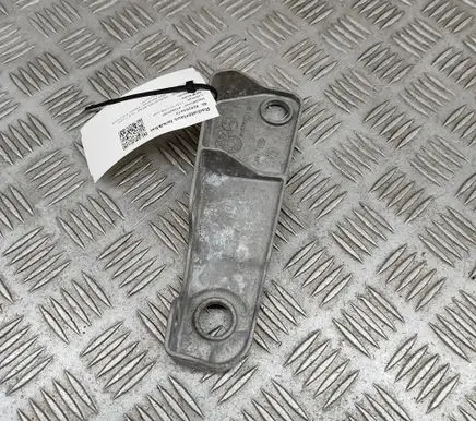 Mercedes-Benz GLE W167 Radiator support slam panel bracket A1676271100