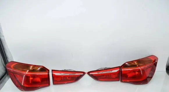 BMW X1 F48 F49 Rear/tail lights set 2710634 63212710634 63217350696