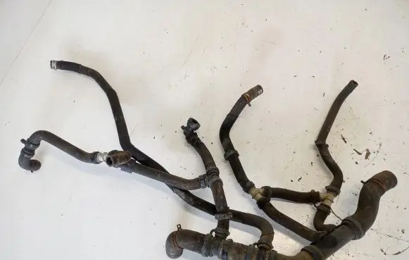 Renault Master III Engine coolant pipe/hose