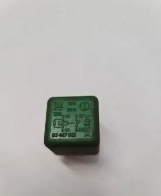 Volvo V70 Other relay 03447012 68630