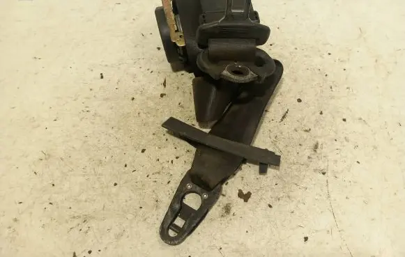 Audi A8 S8 D3 4E Front seatbelt 601836800 008R000