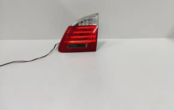 BMW 5 E60 E61 Tailgate rear/tail lights 7177698 717769807 63217177698