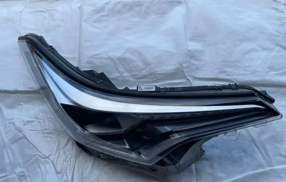 Toyota C-HR I Headlight/headlamp 81110F4170 9432371 17922F