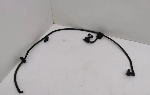 Mercedes-Benz ML W164 Windshield washer spray nozzle 