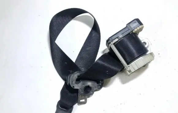 Ford Focus Front seatbelt 34017854d