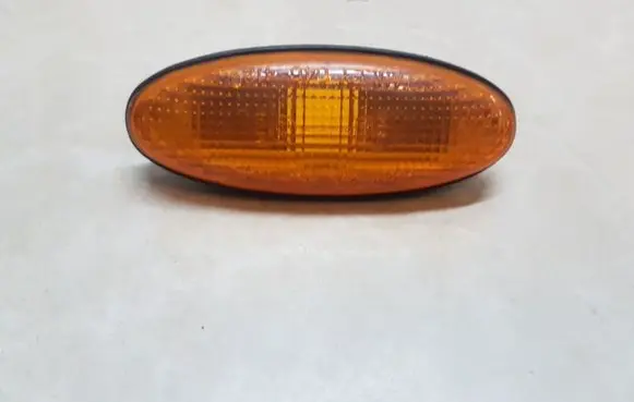 Mitsubishi Pajero Sport I Front fender indicator light 0464120