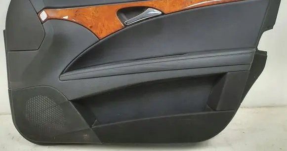 Mercedes-Benz E W211 Front door card panel trim A2117200667
