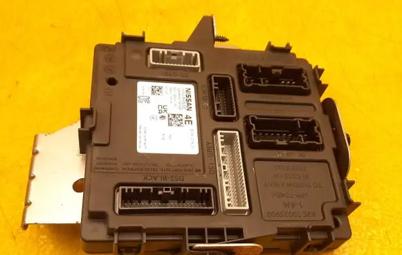 Nissan Qashqai J12 Comfort/convenience module 284B26RS3E