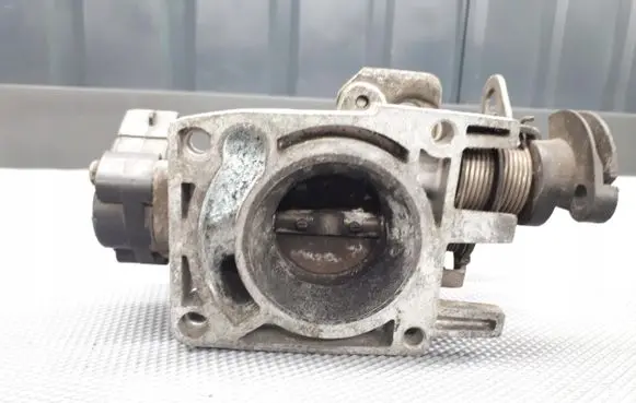 Ford Escort Throttle body valve 928f-9u538-ca