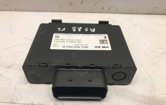 Audi A5 8T 8F Voltage converter/converter module 8K0959663B 111004109 8K0959663