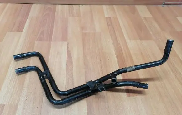 Jeep Cherokee III KJ Engine coolant pipe/hose