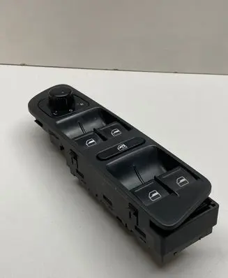 Volkswagen Tiguan Electric window control switch 1K4959857B