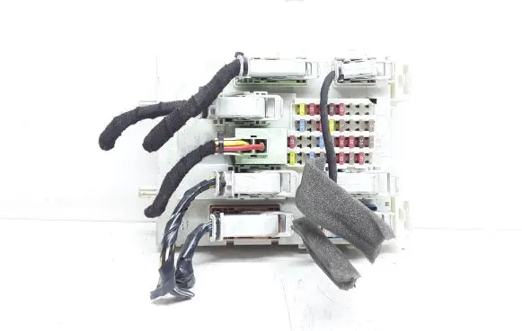 Volvo V40 Fuse module 31394136