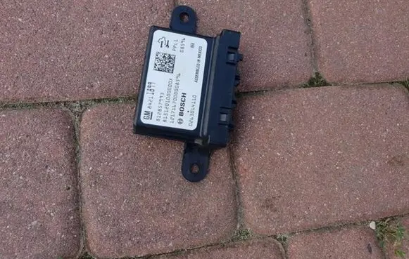 Opel Insignia B Parking PDC control unit/module 84211899