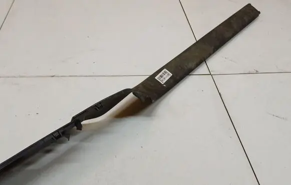 Volkswagen Sharan Front sill trim cover 7N0853369
