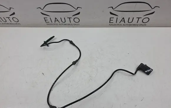 Mercedes-Benz C W205 ABS brake wheel speed sensor A2059058103