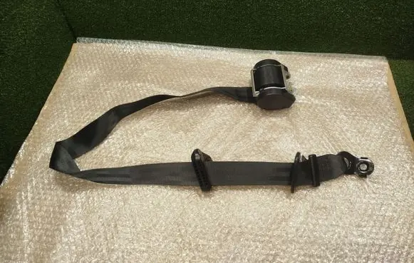 Opel Movano B Front seatbelt 868840019R 03102018