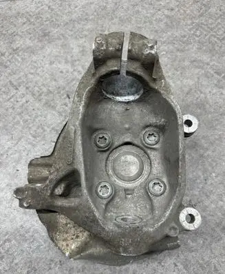 BMW i3 Front wheel hub 6852160 31216852160