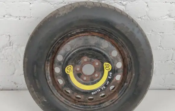 Hyundai Santa Fe R17 spare wheel 