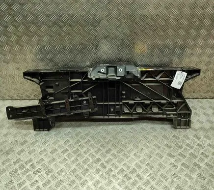 Opel Vivaro Top upper radiator support slam panel 9808290780
