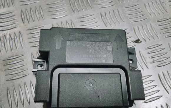 Jeep Cherokee Keyless (KESSY) go control unit/module P68272742AB