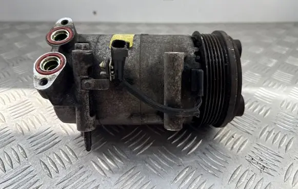 Ford C-MAX I Air conditioning (A/C) compressor (pump)