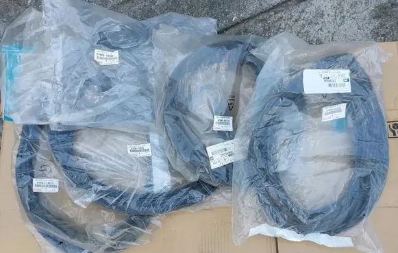 Toyota iQ Seal rubber (tailgate)