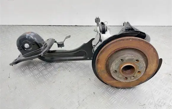 Volvo XC40 Stub axle 32246249