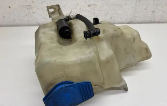 Volkswagen Bora Windshield washer fluid reservoir/tank 1J0955453K