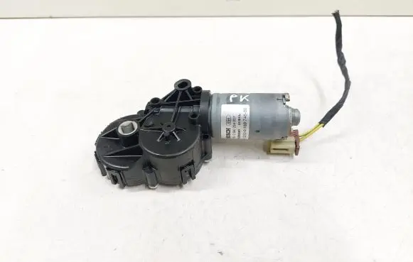BMW 5 F10 F11 Seat adjustment motor 9168745 0390204007 4470776