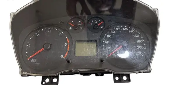 Speedometer (instrument cluster)